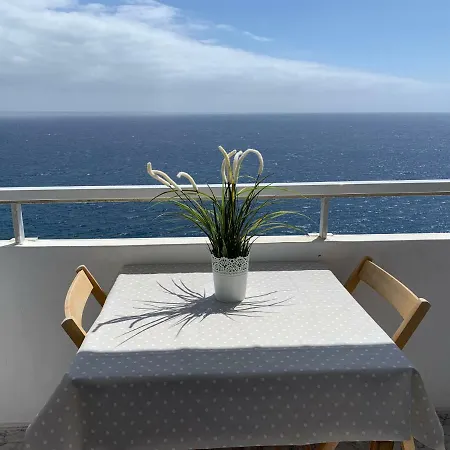 By The Sea, Tenerife Appartement