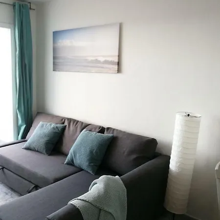 By The Sea, Tenerife Apartamento